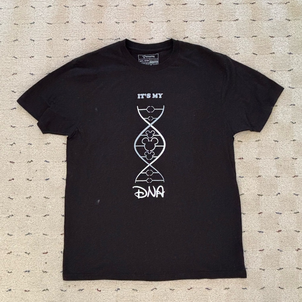 It’s my DNA Disney Fan T-Shirt Black Large